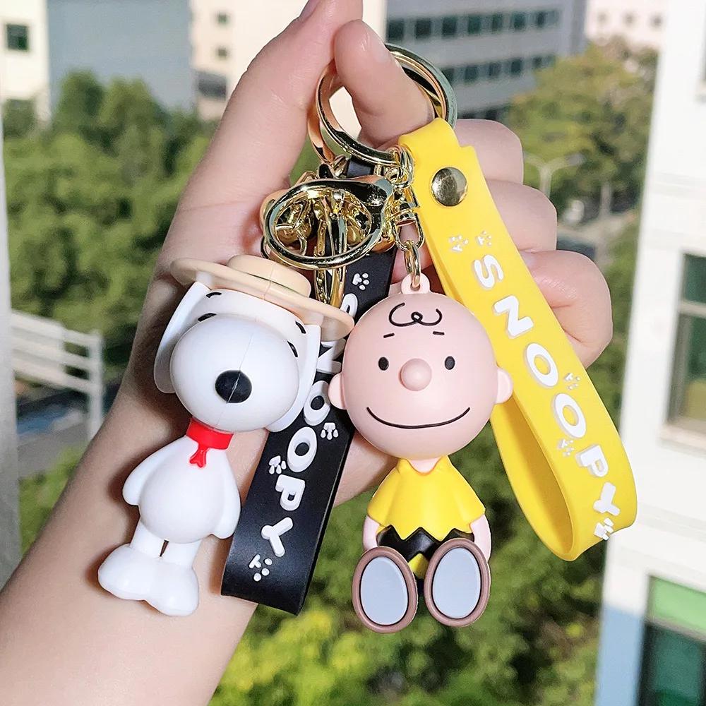 Cute Cartoon Snoopy Charlie 3D Doll Star Keychain Pendant Car Keychain Gift Preferred